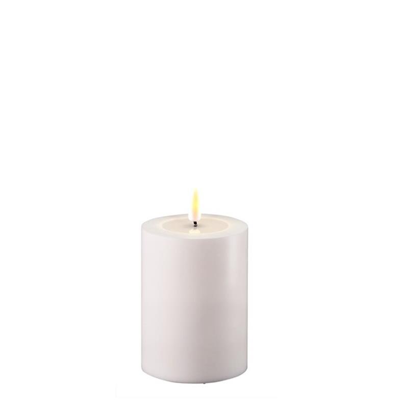 WHITE OUTDOOR LED CANDLE 2X3